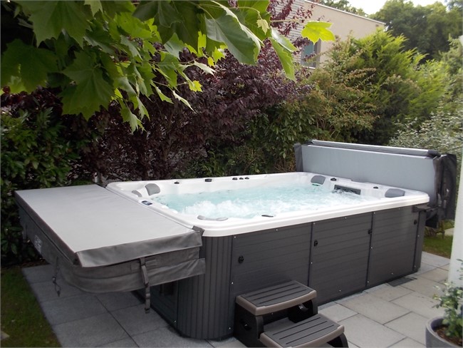 Schwimm-Spa Abdeckungssystem manuell